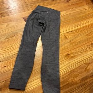 Grey Lululemon leggings size 0
